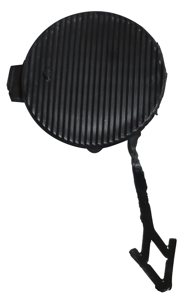 FRONT BUMPER HOOK HOLE COVER